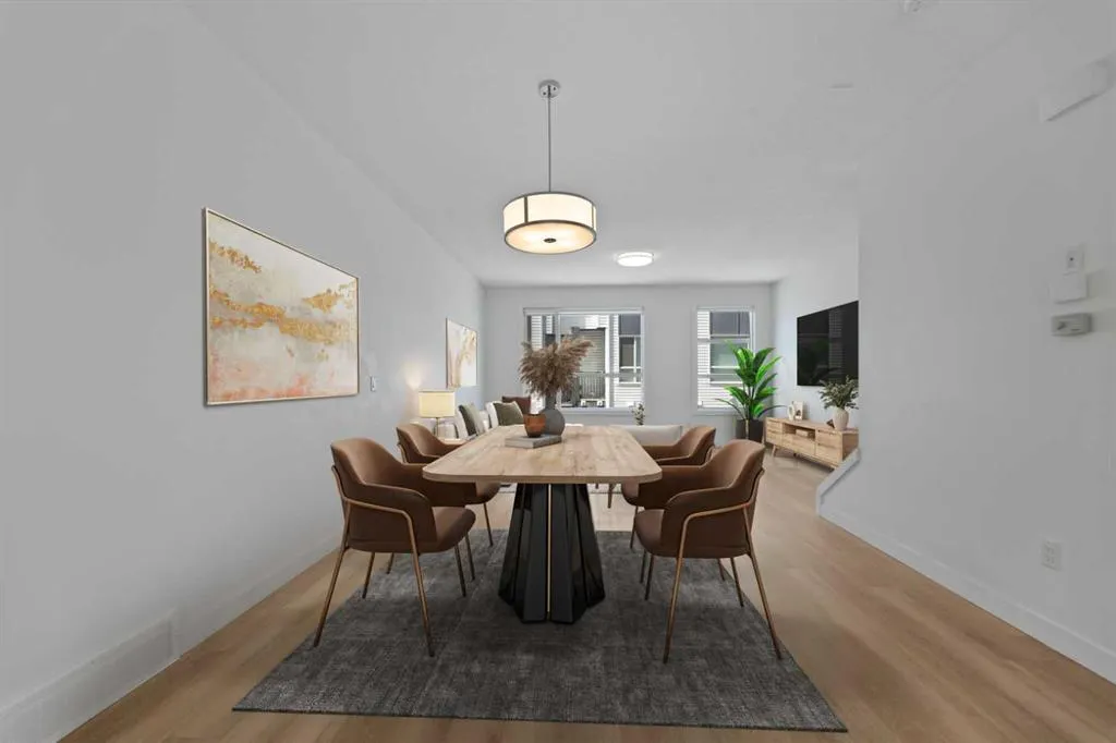 101 Panatella Square NW, #302