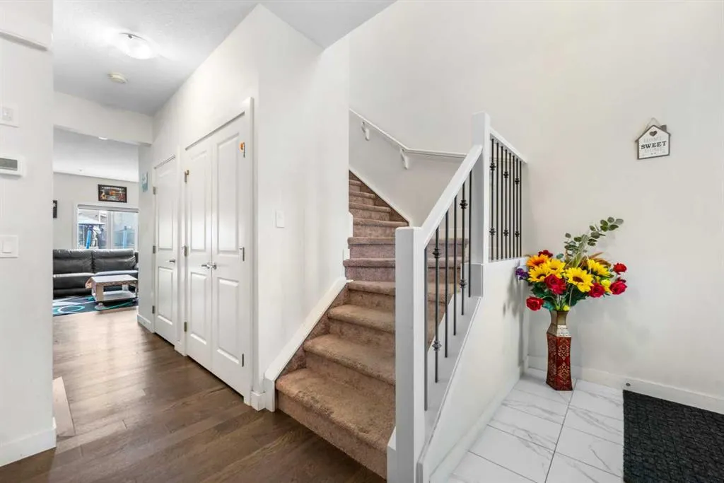 235 Saddlestone Grove NE