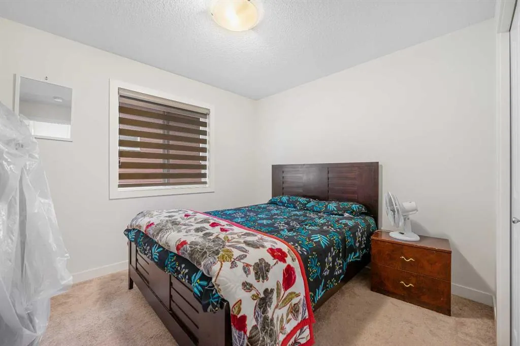 235 Saddlestone Grove NE