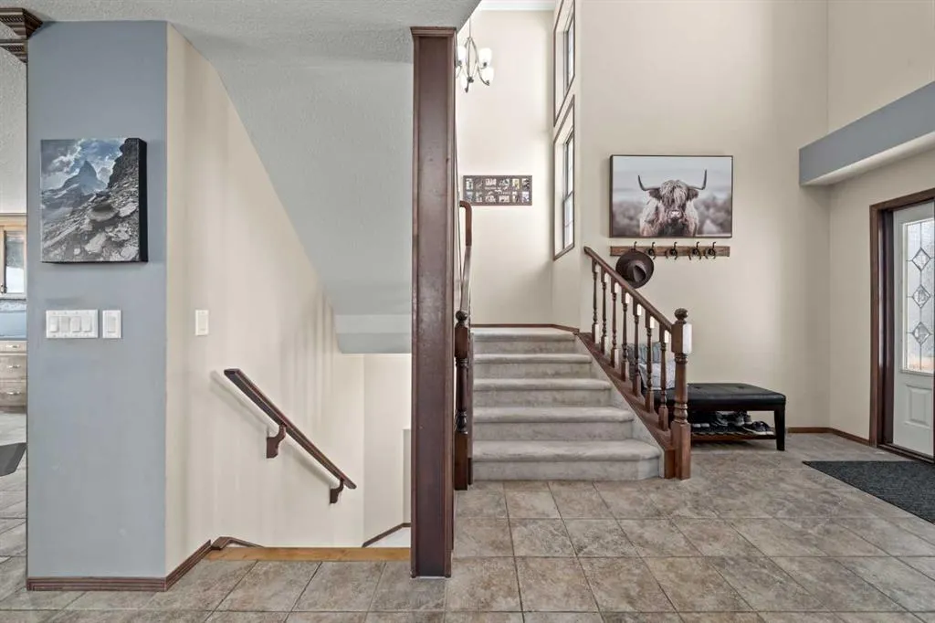 10 Crystalridge Bay