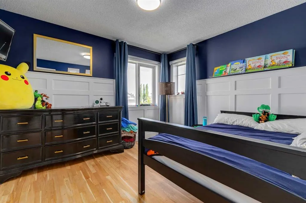 817 Crystal Beach Bay