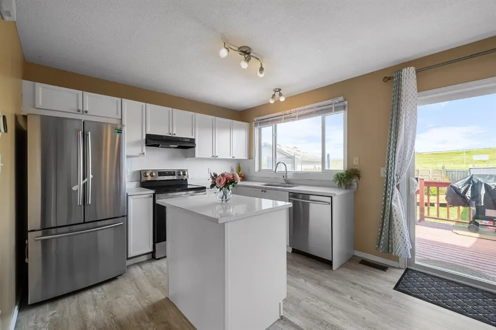 362 Elgin View SE