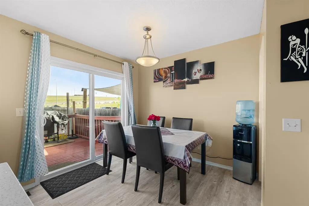 362 Elgin View SE