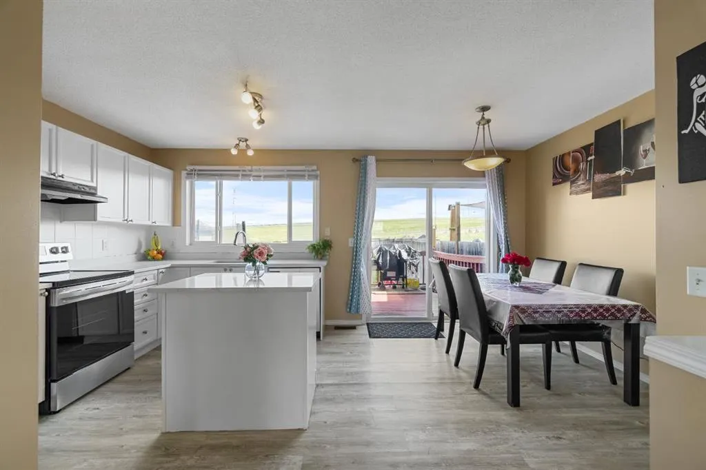 362 Elgin View SE