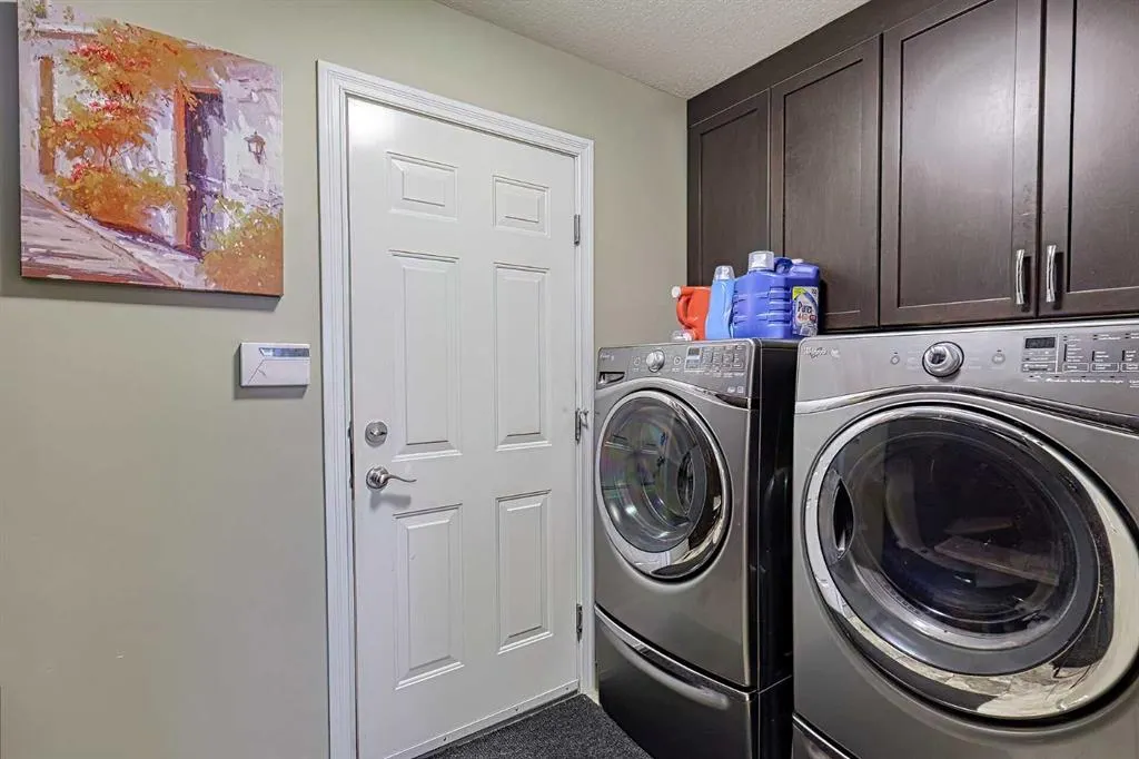 179 West Lakeview Passage