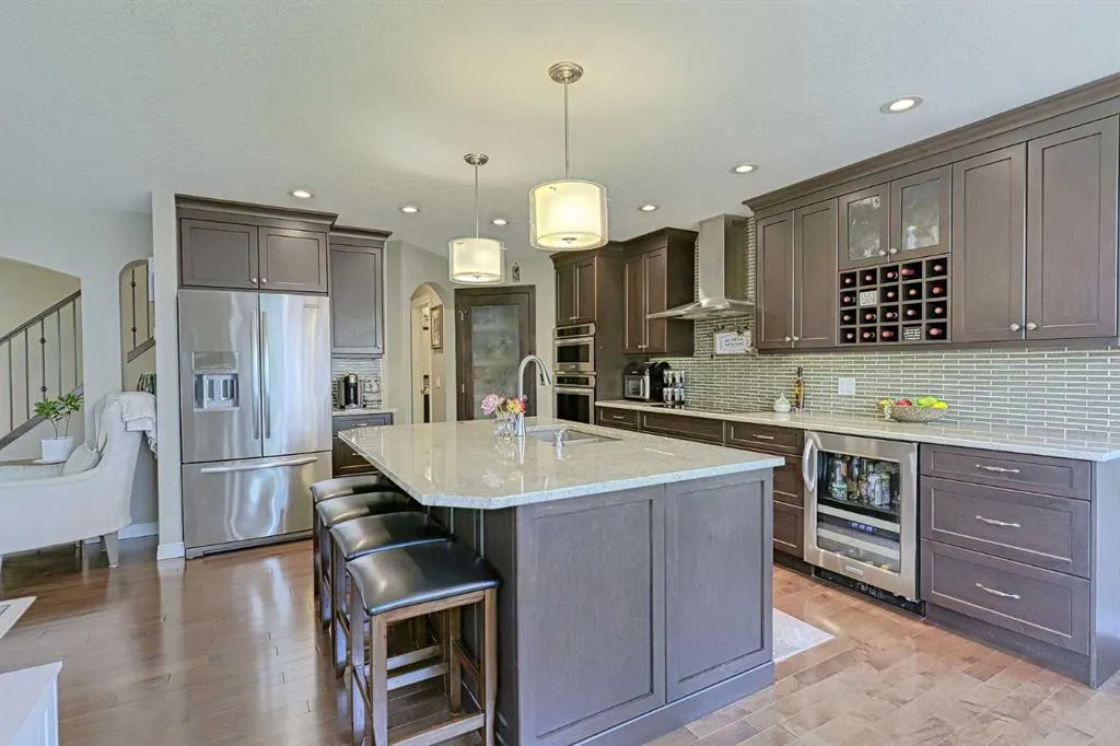179 West Lakeview Passage