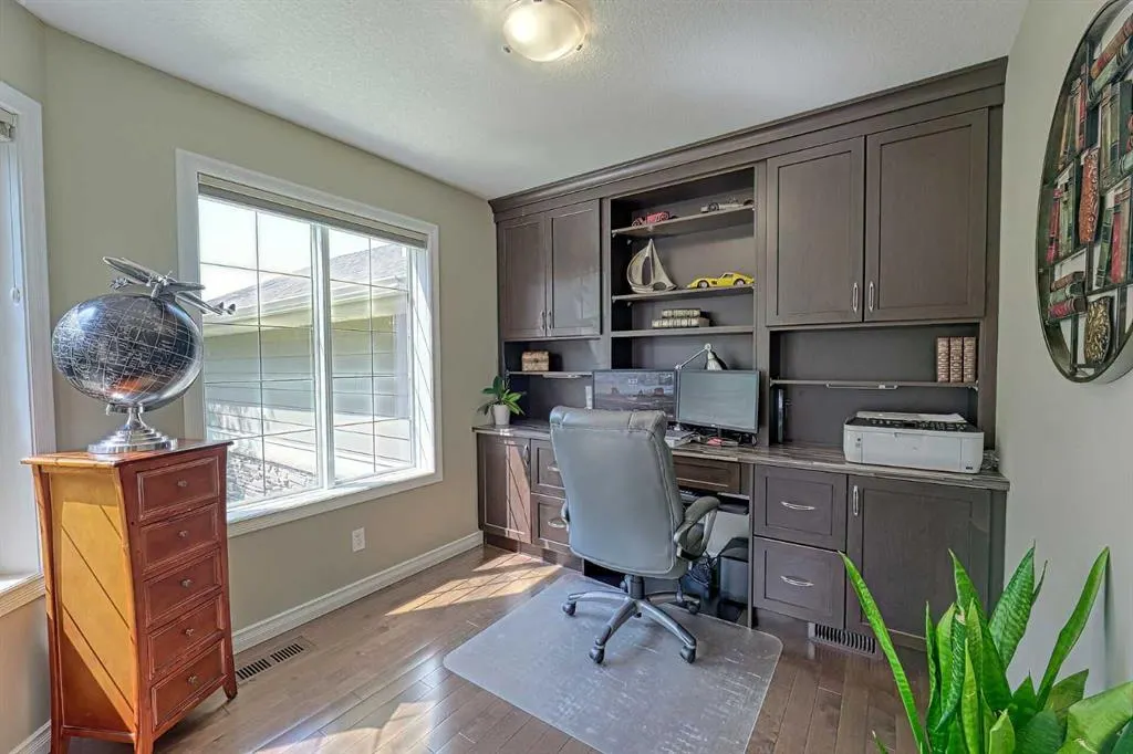 179 West Lakeview Passage