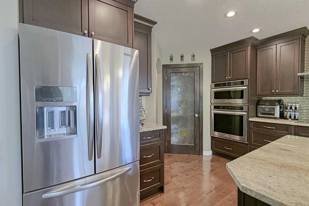 179 West Lakeview Passage