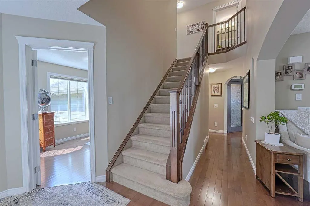 179 West Lakeview Passage