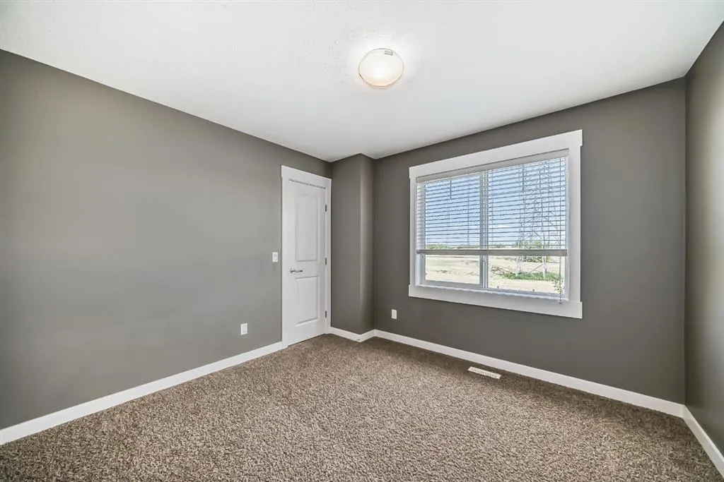 288 Rainbow Falls Green