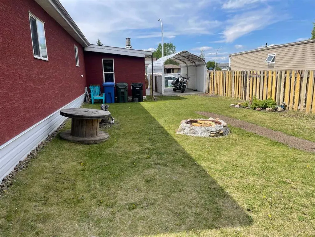 39 Southridge Crescent