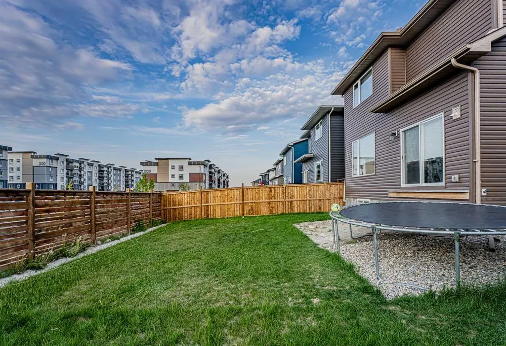 236 Dawson Harbour Heights