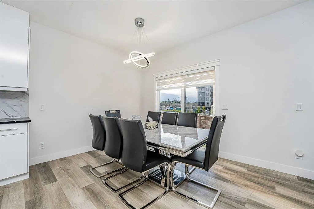 236 Dawson Harbour Heights