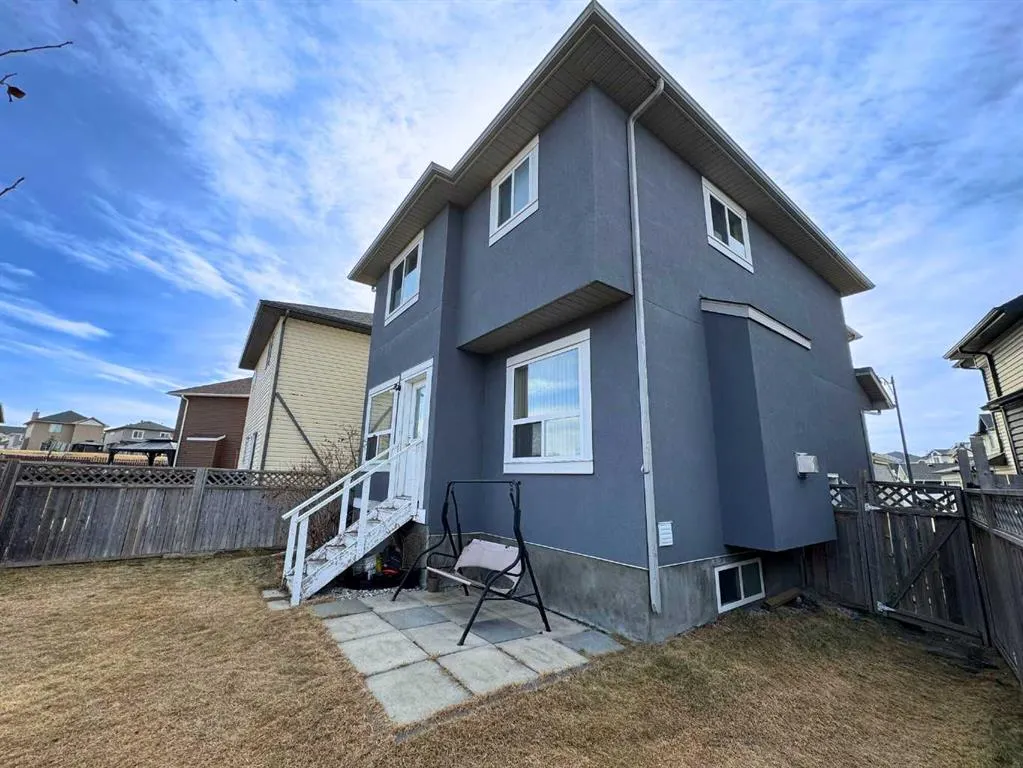 216 Tarawood Place NE
