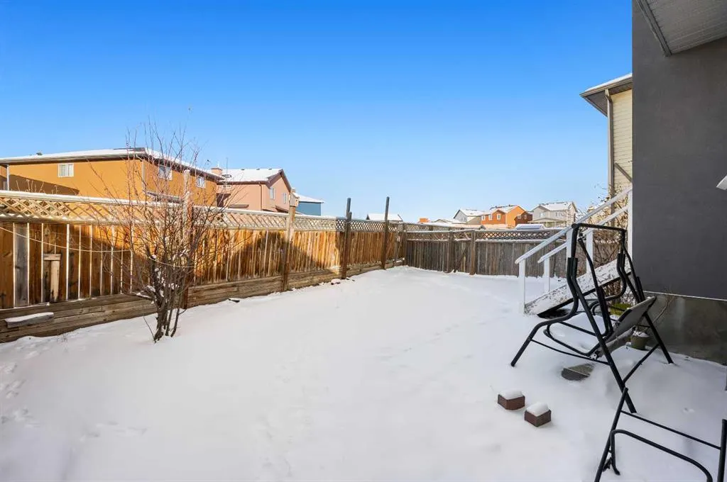 216 Tarawood Place NE