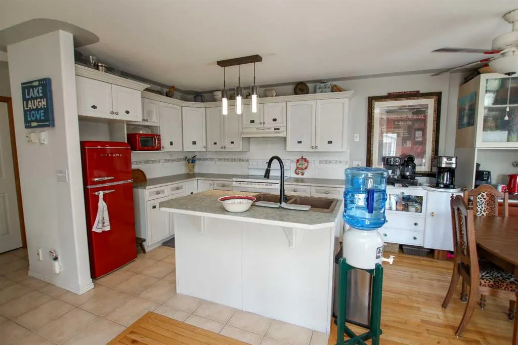 4622 44 Street, #1