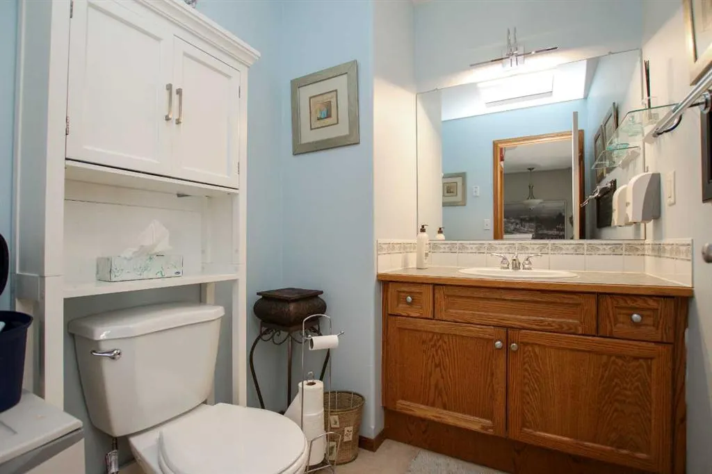 4622 44 Street, #1