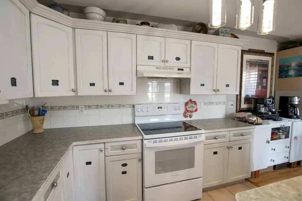 4622 44 Street, #1