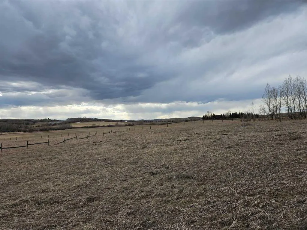 186 Avenue W Rural Foothills Avenue W