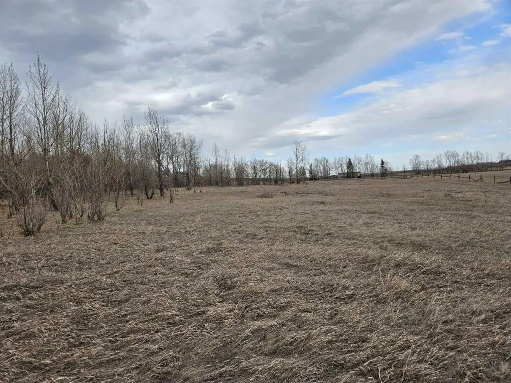 186 Avenue W Rural Foothills Avenue W