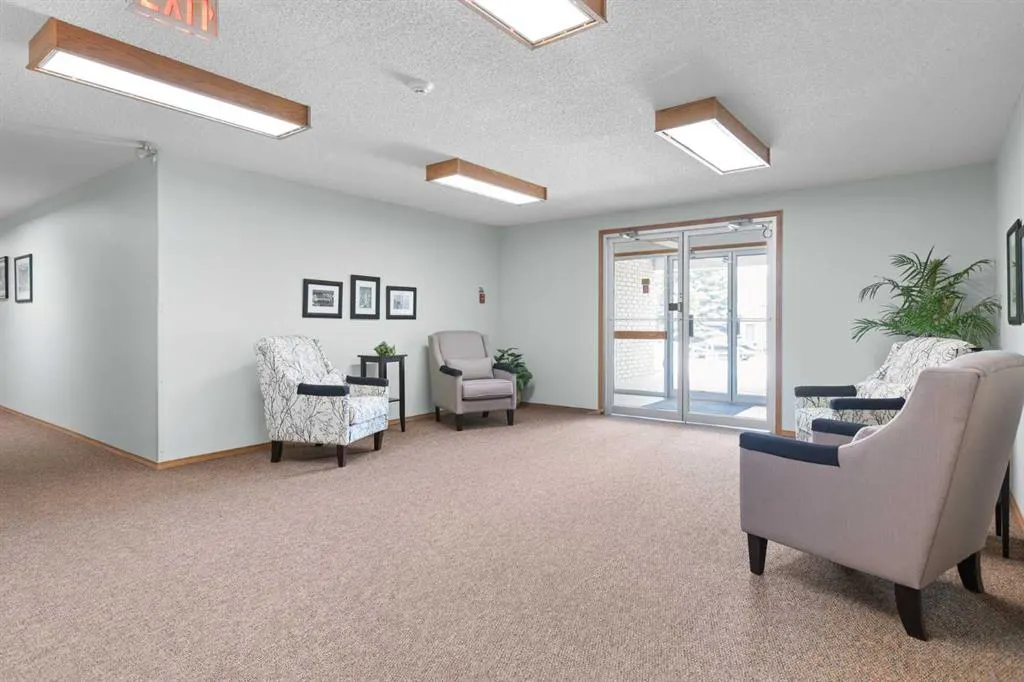 410 7 Street SW, #103