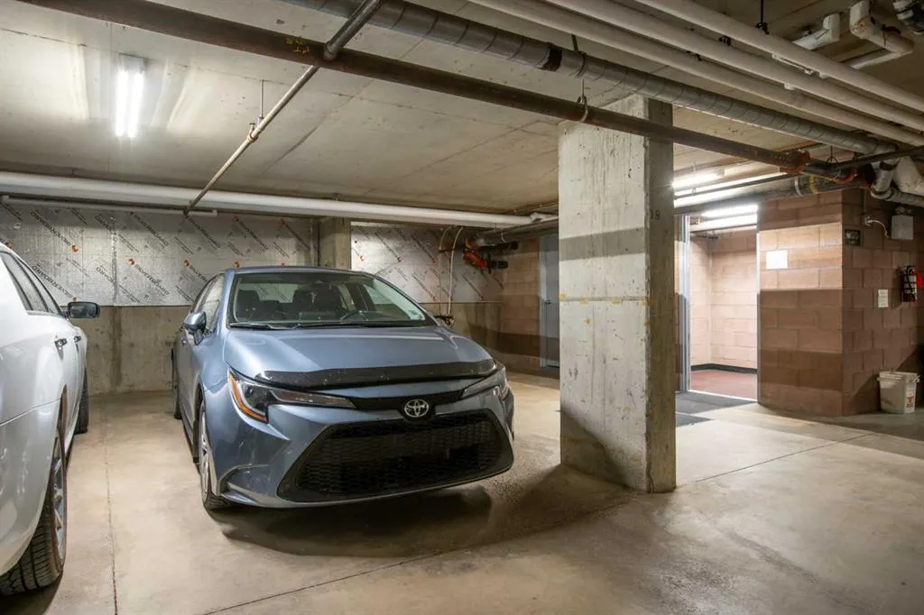 410 7 Street SW, #103