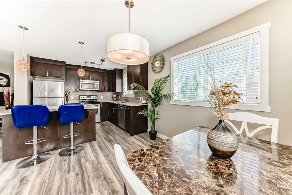 824 Skyview Ranch Grove