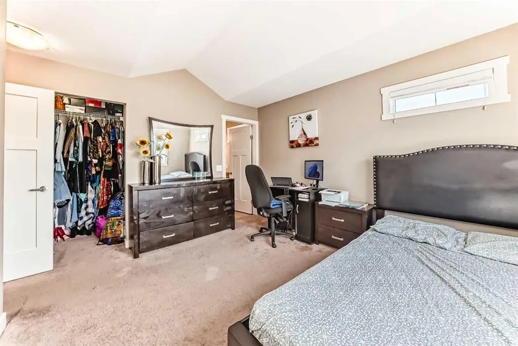 824 Skyview Ranch Grove