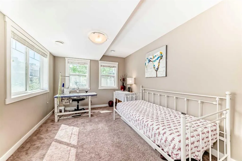 824 Skyview Ranch Grove