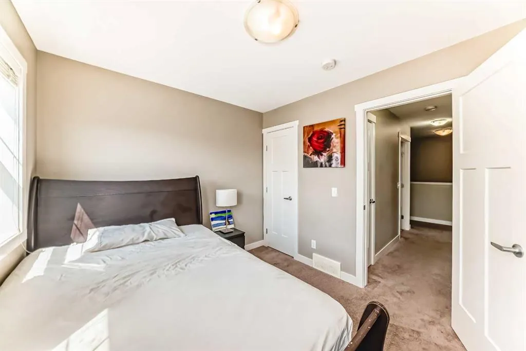 824 Skyview Ranch Grove