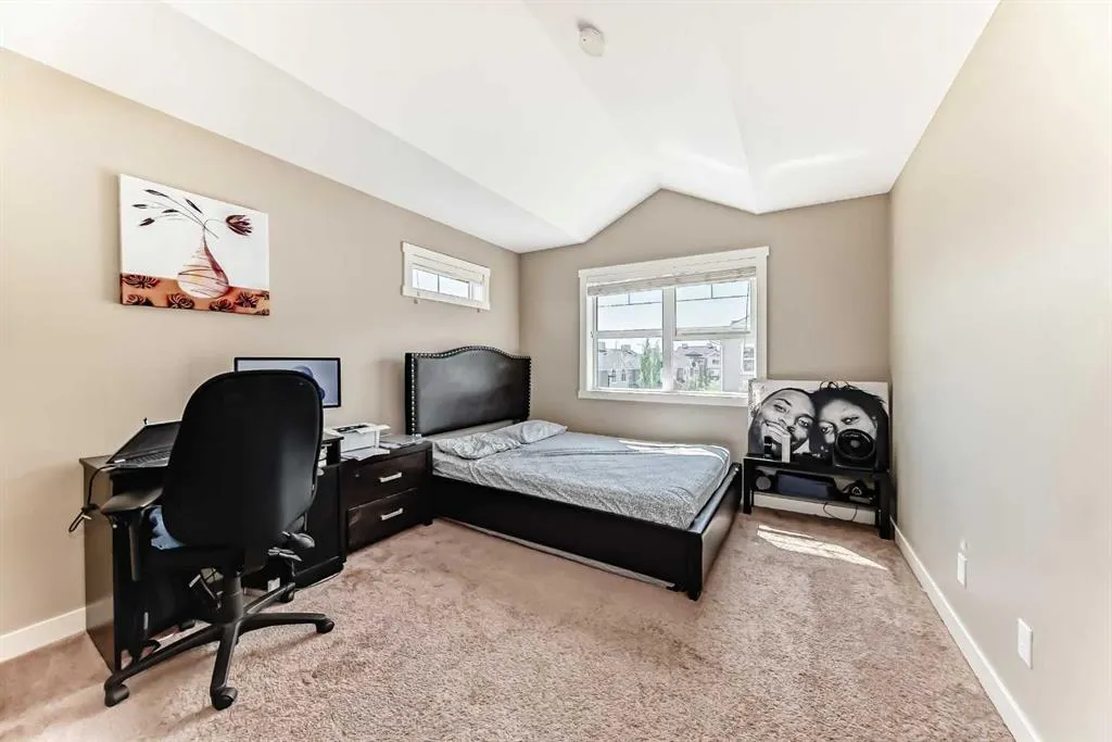 824 Skyview Ranch Grove