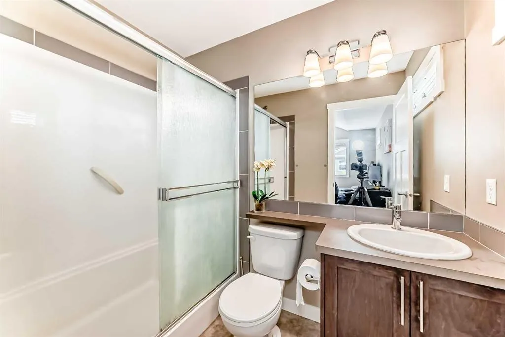 824 Skyview Ranch Grove
