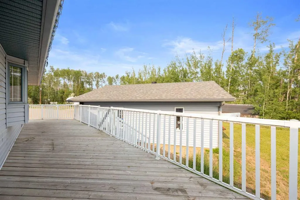 25 FREESTONE Way