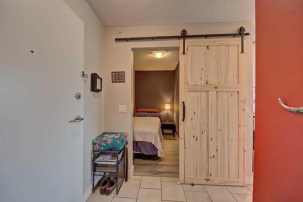 35 Richard Court SW, #456