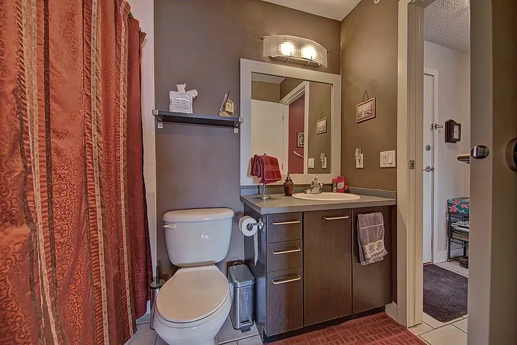 35 Richard Court SW, #456