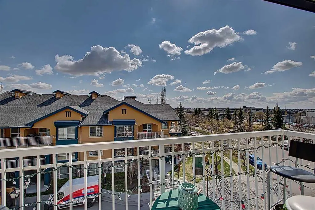 35 Richard Court SW, #456