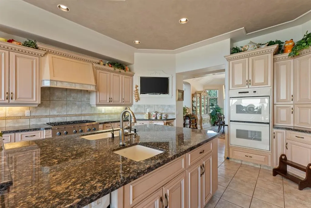 31 Pinnacle Ridge Drive SW