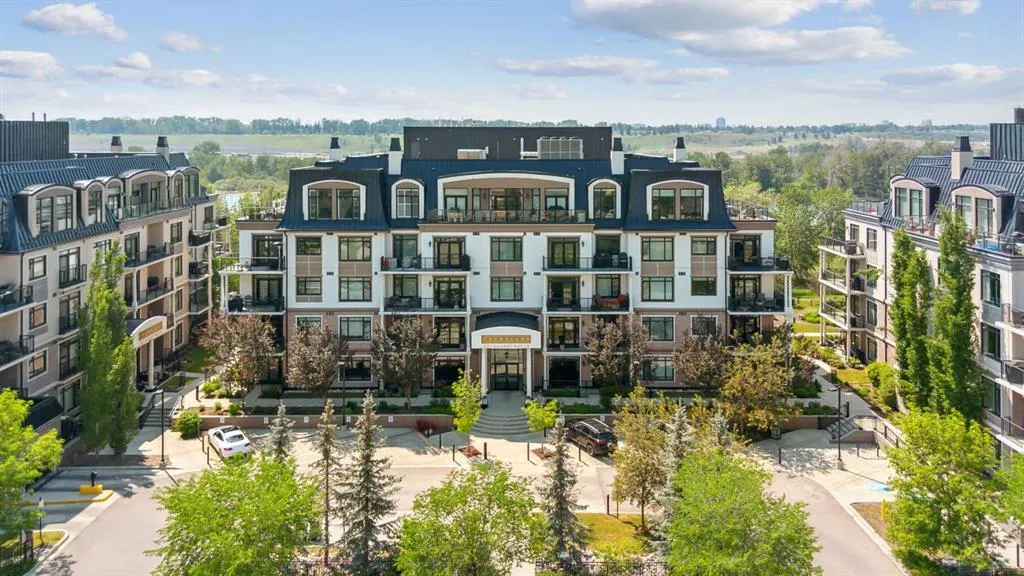 211 Quarry Way SE, #103