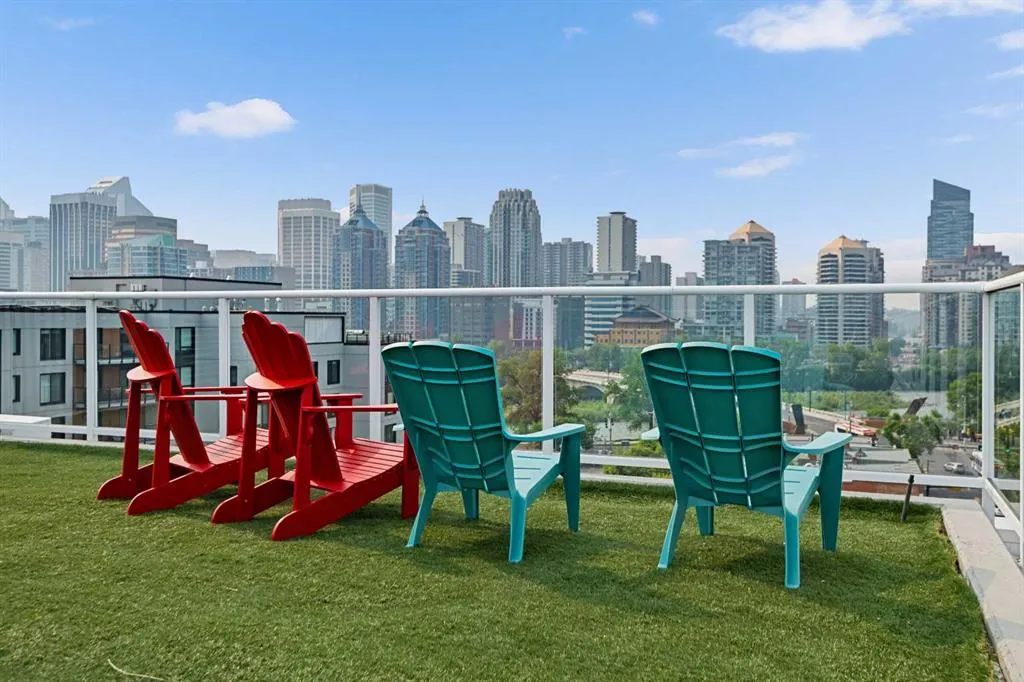 1087 2 Avenue NW, #310