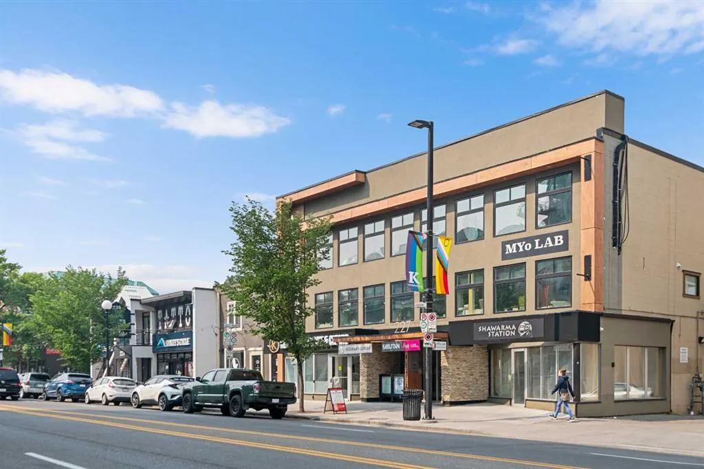 1087 2 Avenue NW, #310
