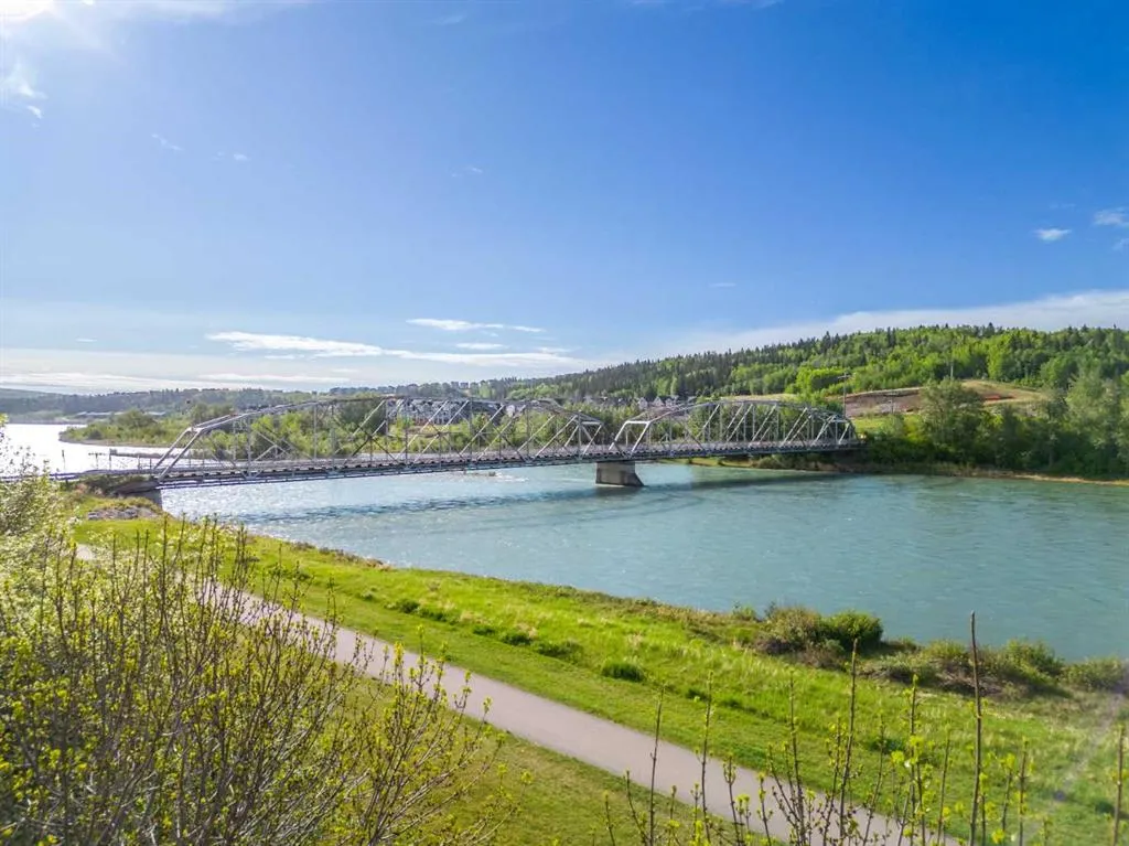 525 River Heights Drive, #604
