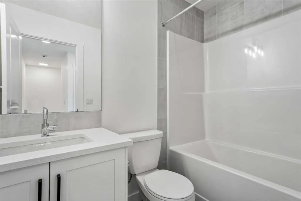 525 River Heights Drive, #604