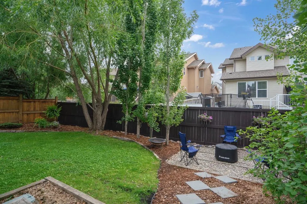 137 Elgin Estates Park SE