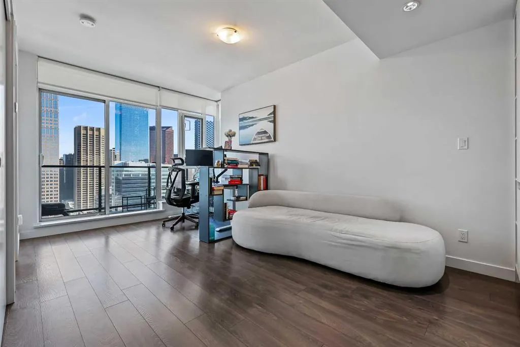 310 12 Avenue SW, #2903