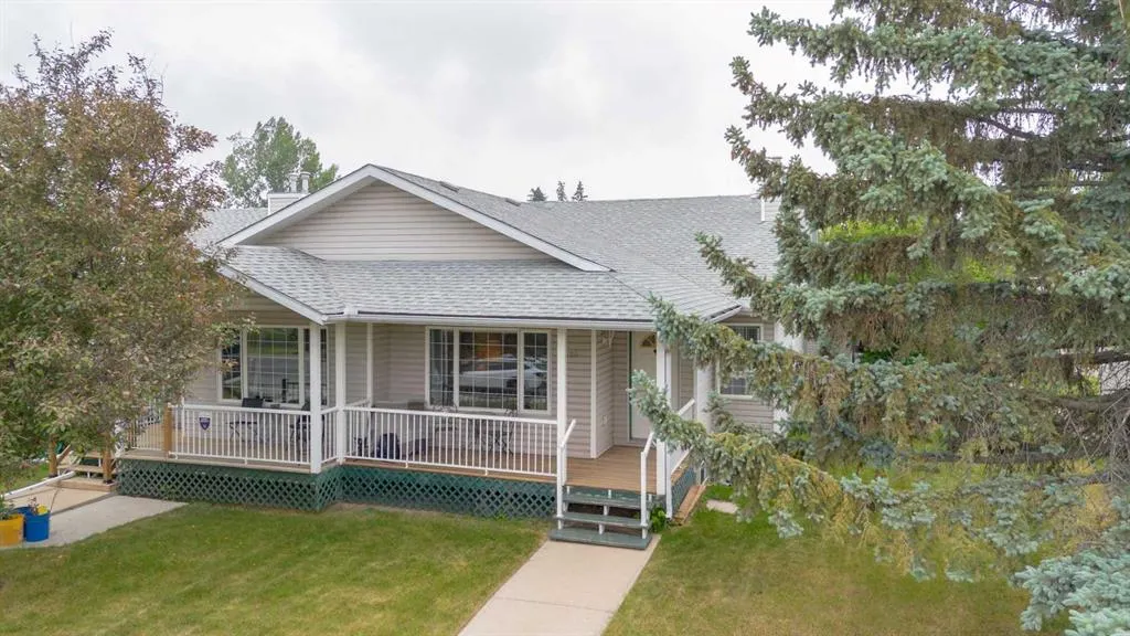 520 Lakeside Boulevard