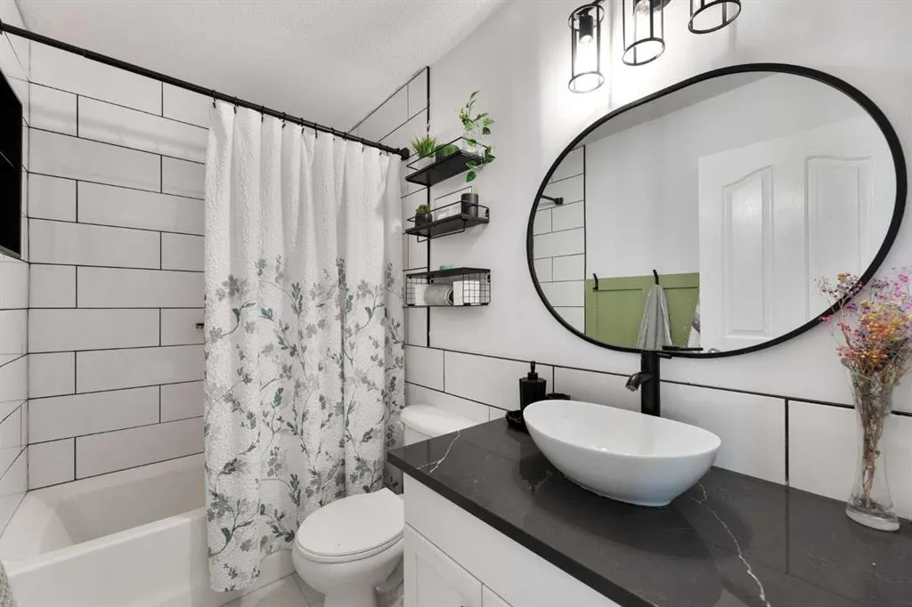 2006 Luxstone Boulevard, #106