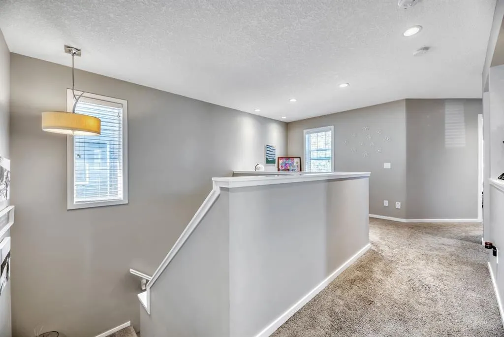 54 Chaparral Valley Square SE