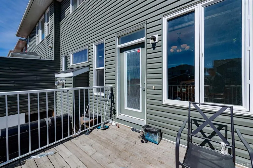 169 Redstone Common NE