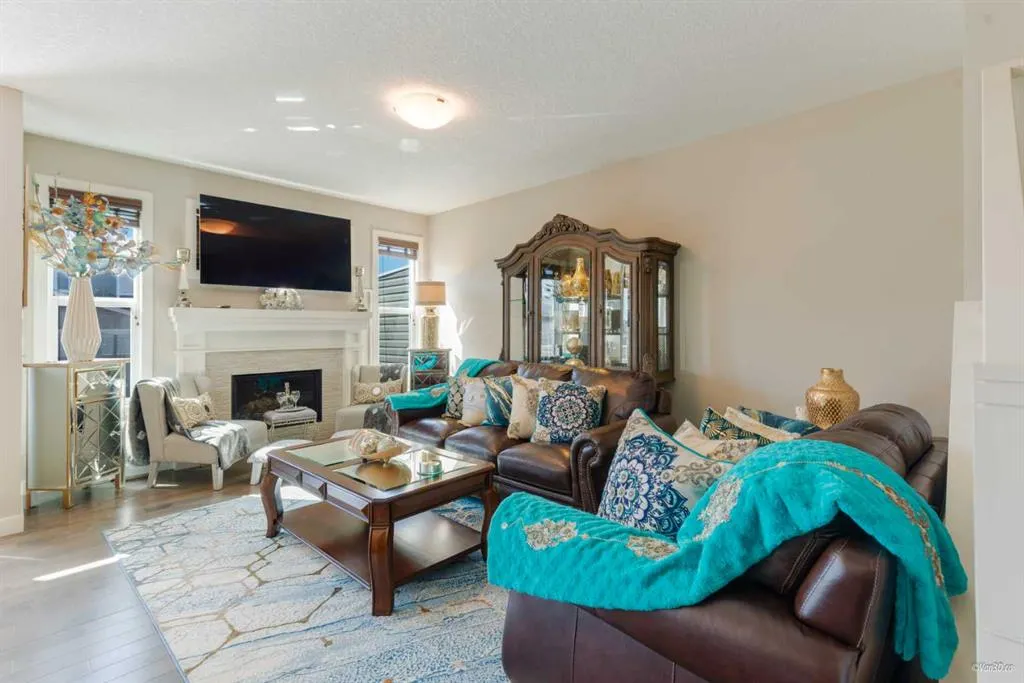 169 Redstone Common NE