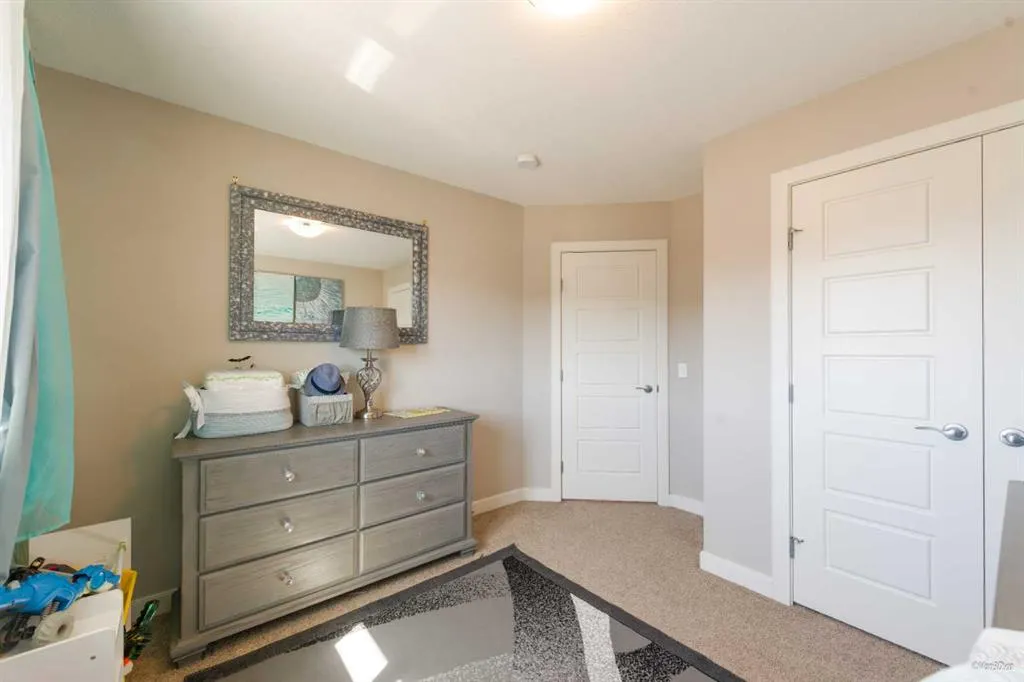 169 Redstone Common NE